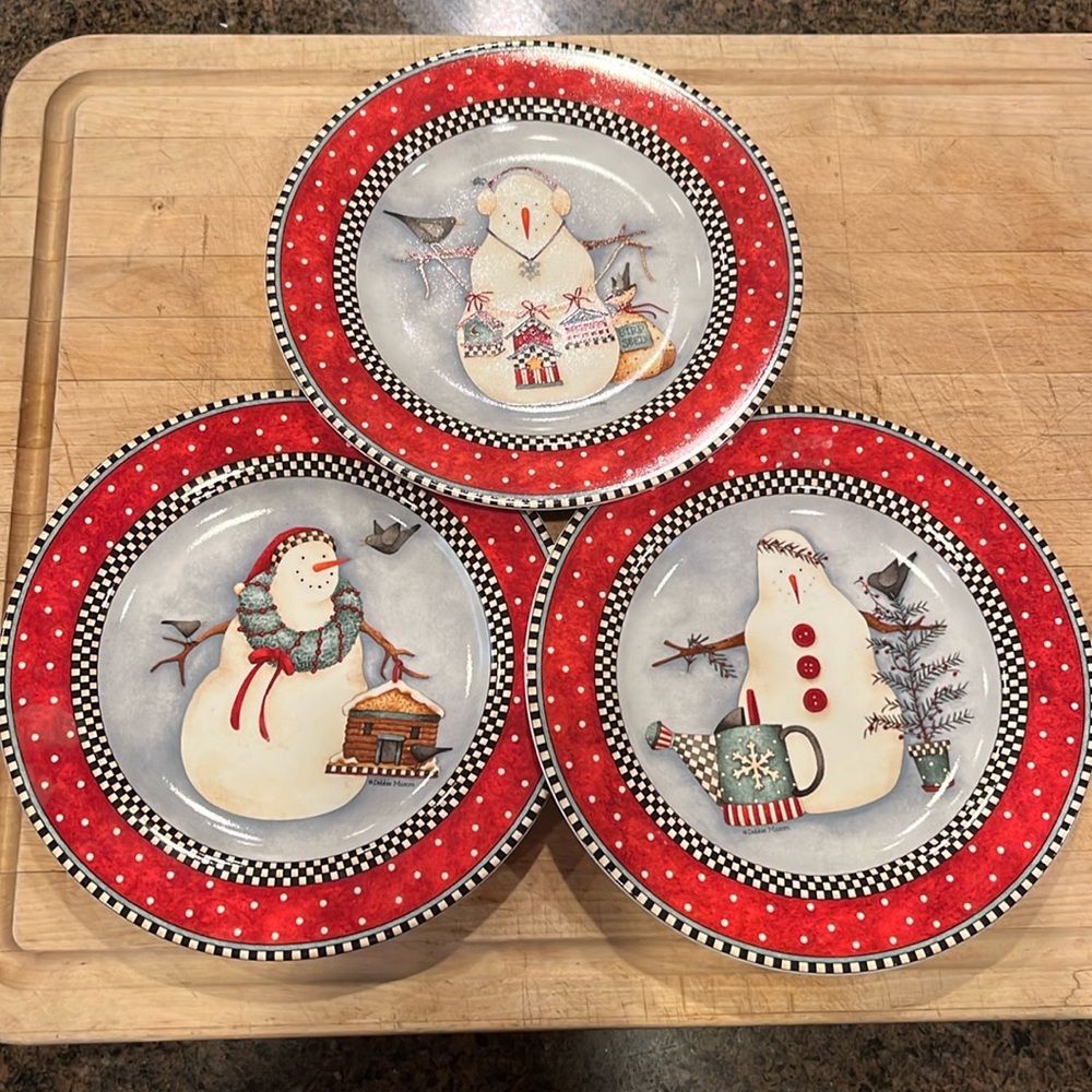 VTG 1998 Debbie Mumm Sakura Set of 3 Frosty Folks 8" Dessert Plates salad plates